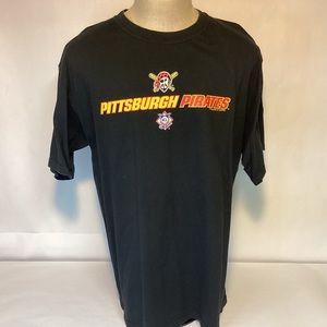 Majestic Pittsburgh Pirates mens black t-shirt size XL